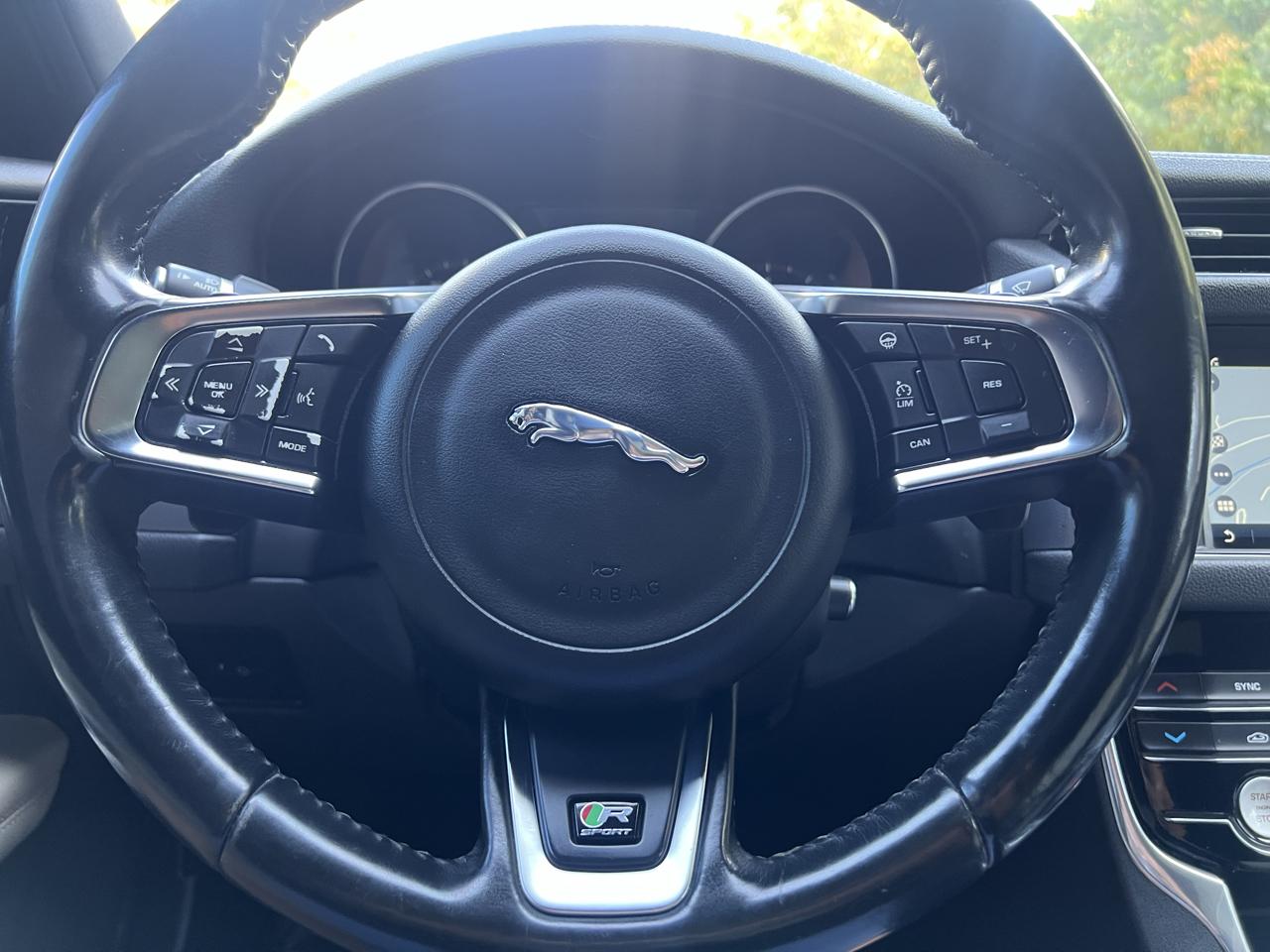 Jaguar XF-Series 35t R-Sport 2016