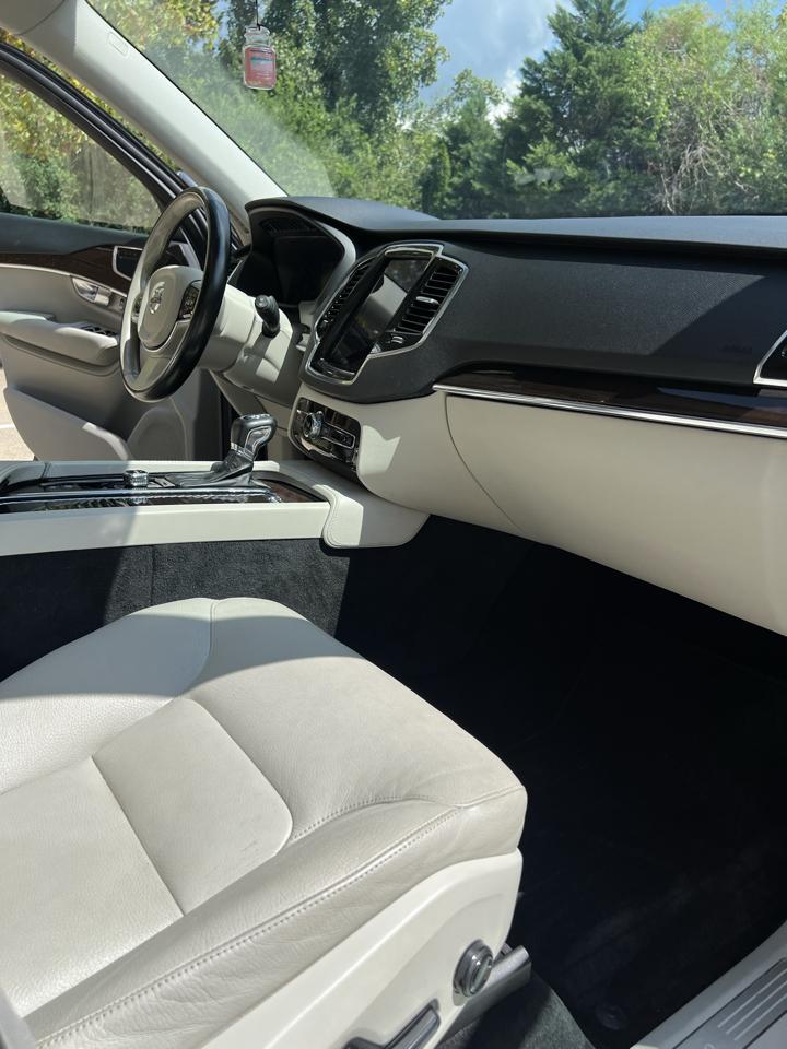 Volvo XC90 T6 Momentum AWD 2017