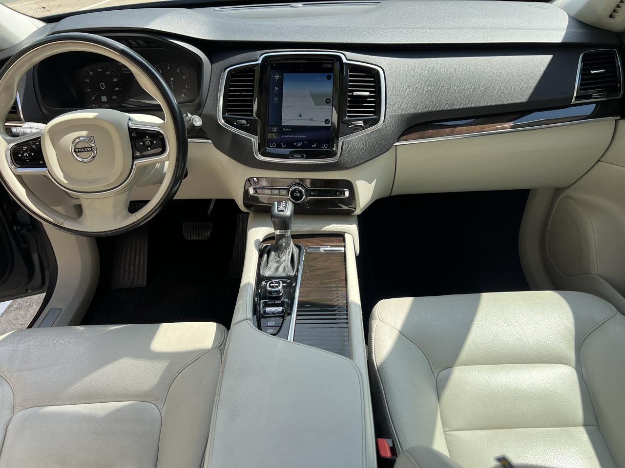 Volvo XC90 T6 Momentum AWD 2017