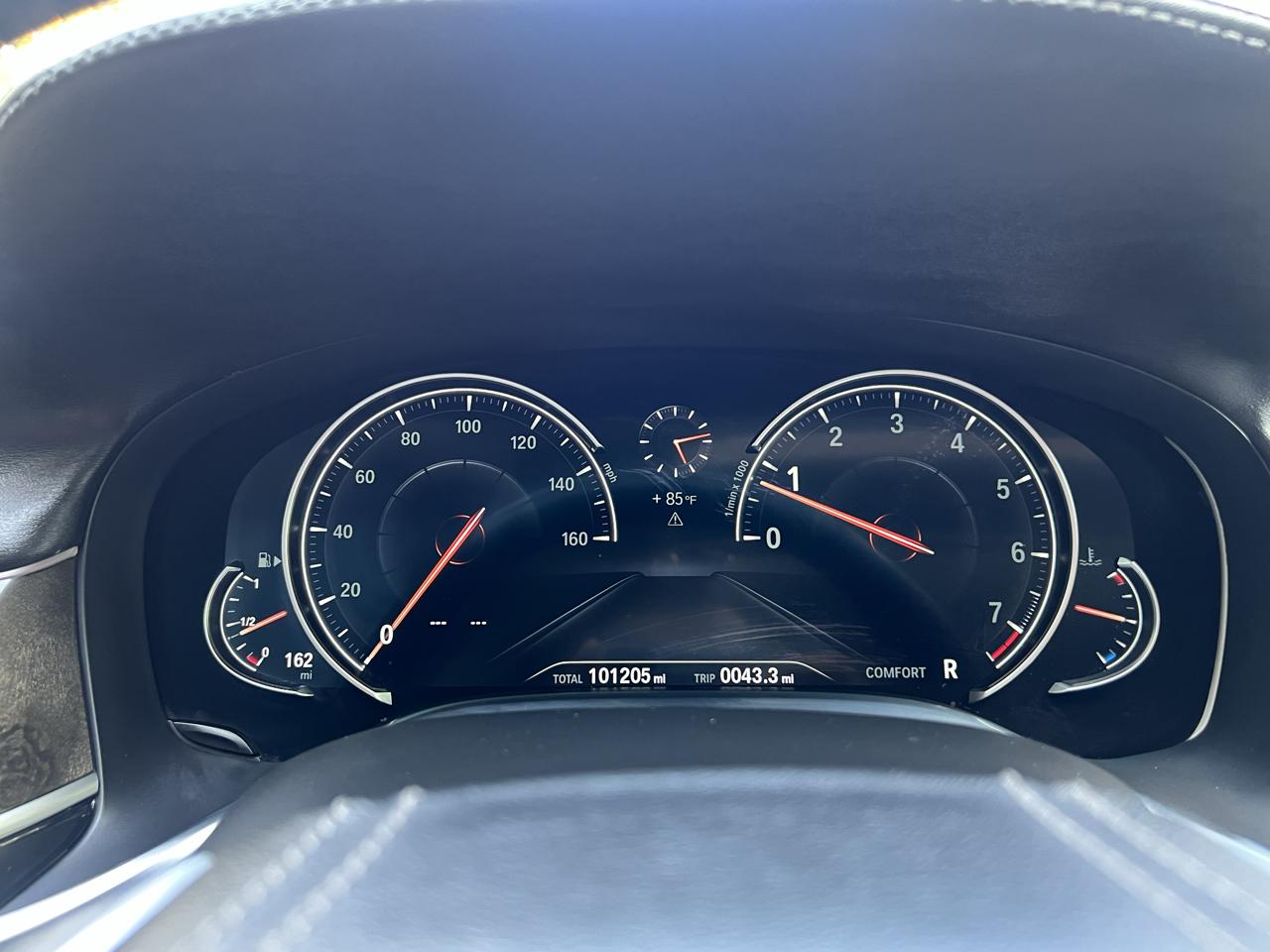 BMW 7-Series 740i 2016