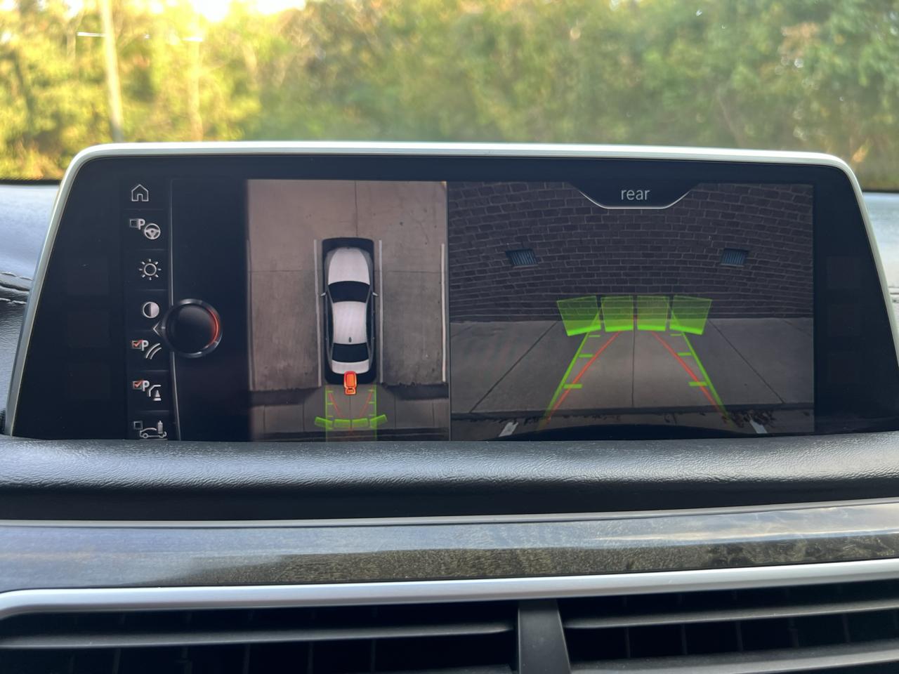 BMW 7-Series 740i 2016