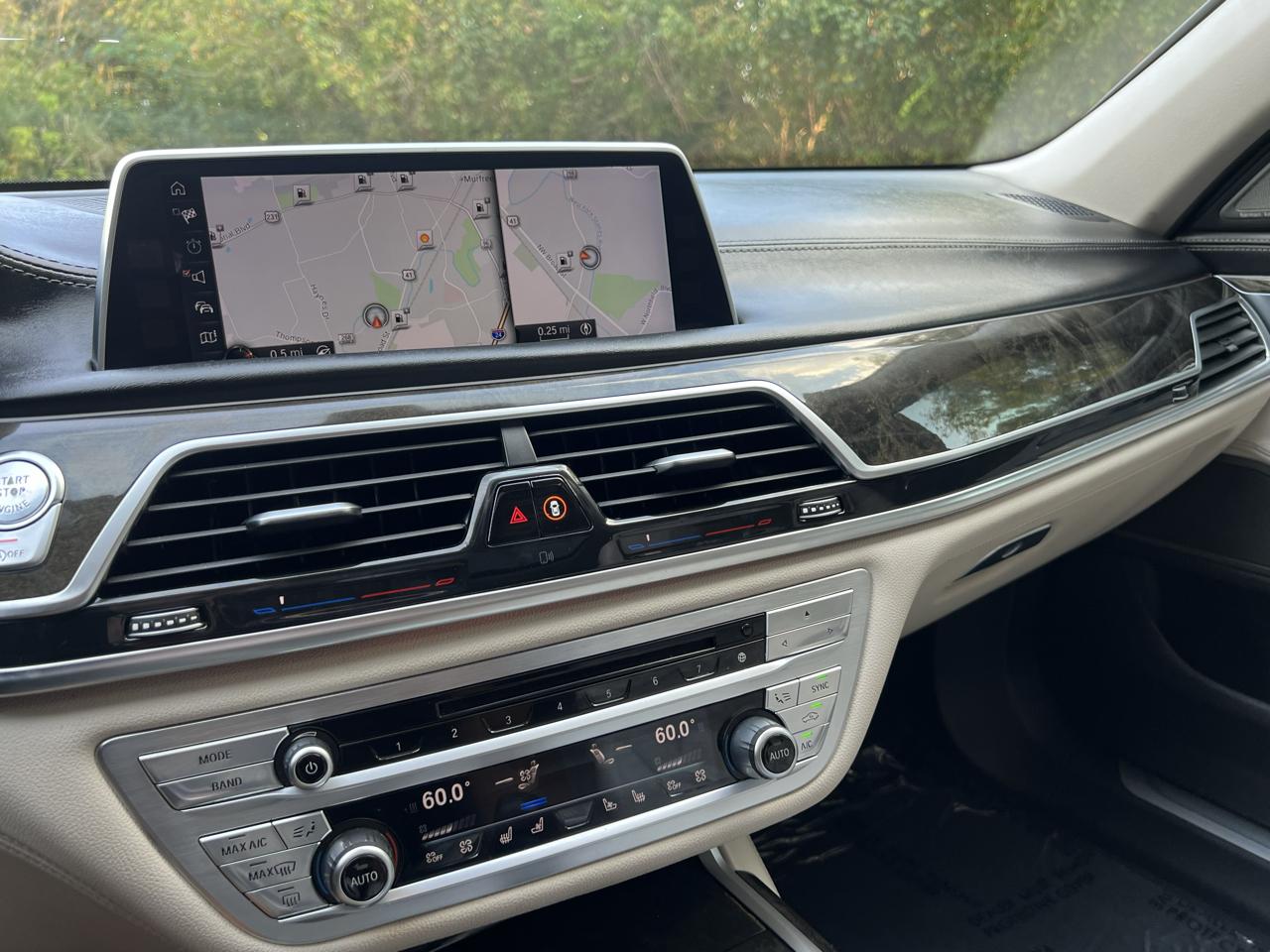 BMW 7-Series 740i 2016