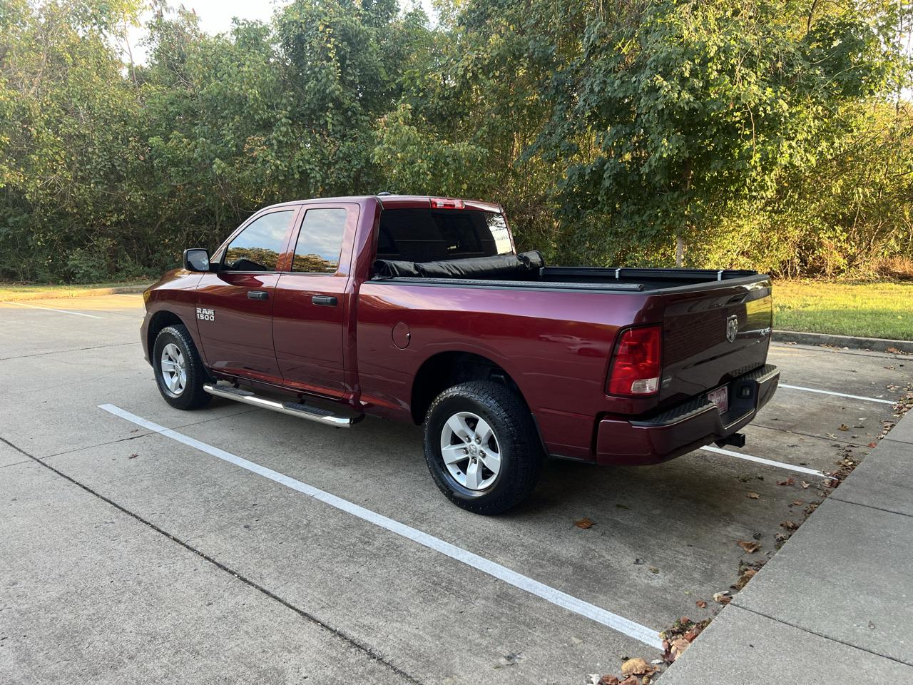 RAM 1500 Tradesman Quad Cab 4WD 2018
