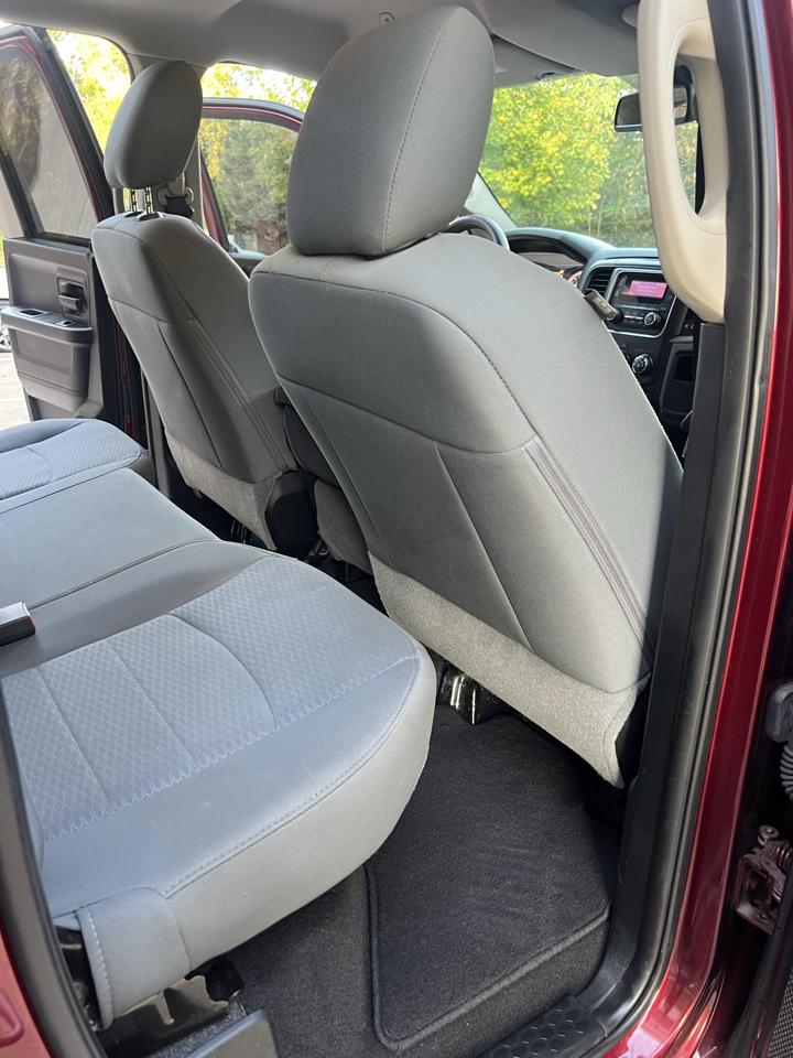 RAM 1500 Tradesman Quad Cab 4WD 2018