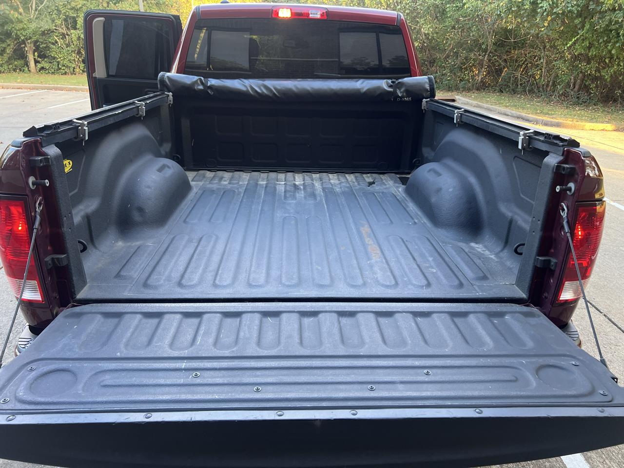 RAM 1500 Tradesman Quad Cab 4WD 2018