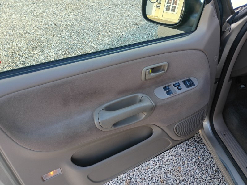 Toyota Tundra SR5 Access Cab 2WD 2001