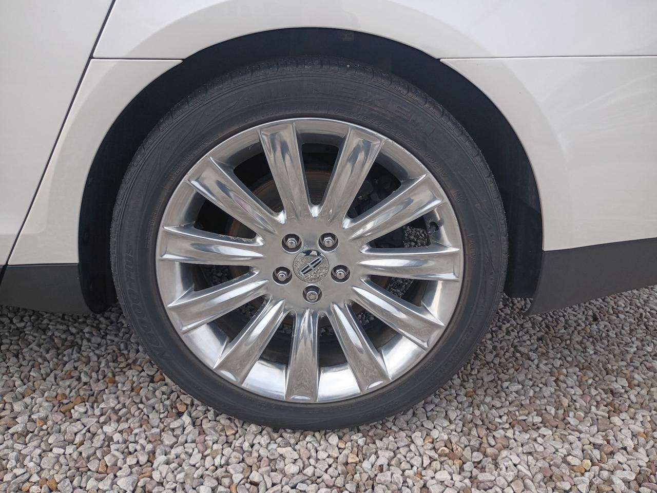 Lincoln MKS 3.7L AWD 2012