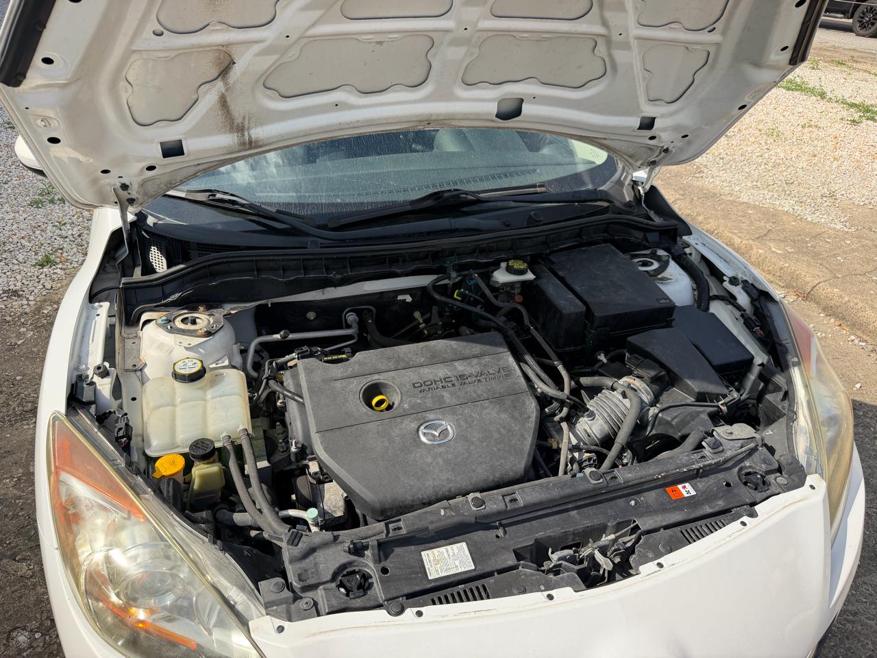 Mazda MAZDA3 i Touring 4-door 2010