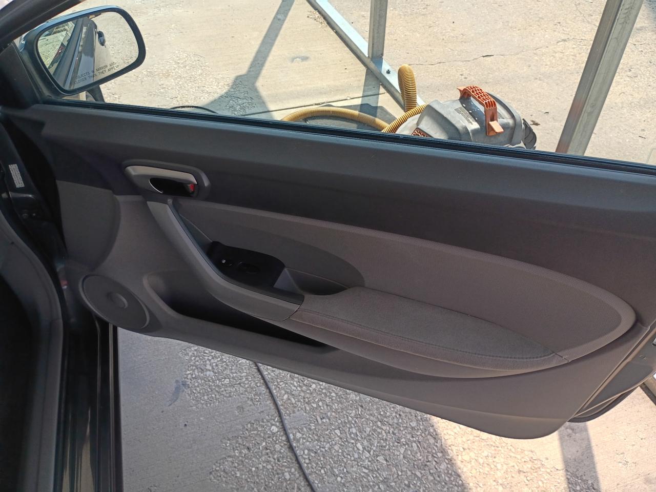 Honda Civic LX Coupe 5-Speed AT 2009