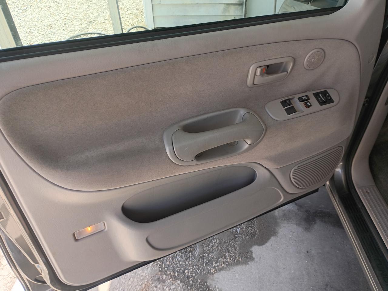 Toyota Tundra SR5 Access Cab 4WD 2005