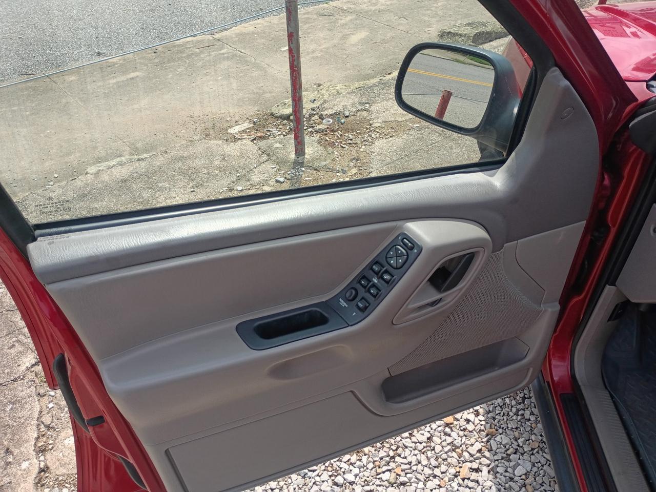 2003 Jeep Grand Cherokee LAREDO - Photo 8