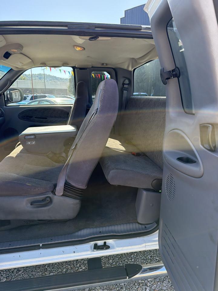 Dodge Ram 1500 Quad Cab 6.5-ft. Bed 2WD 1998
