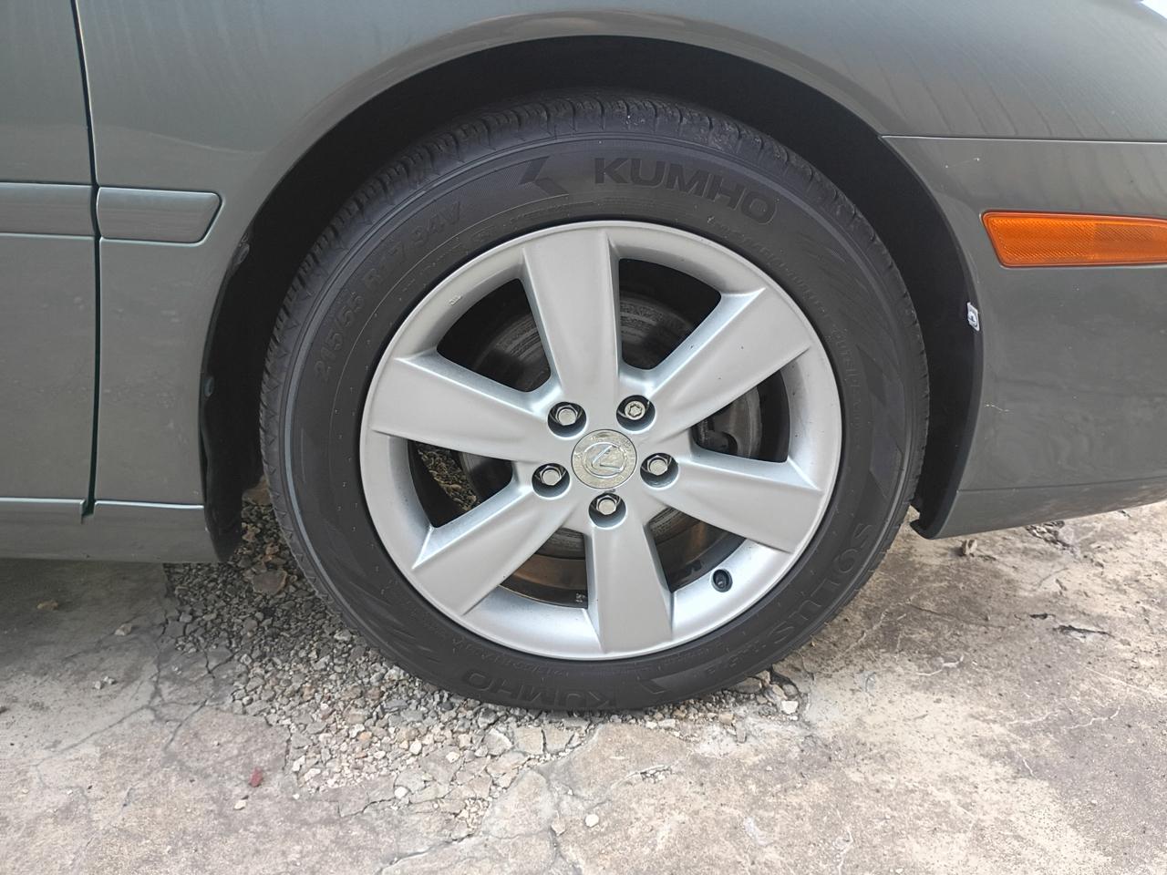 Lexus ES 330 Sedan 2005