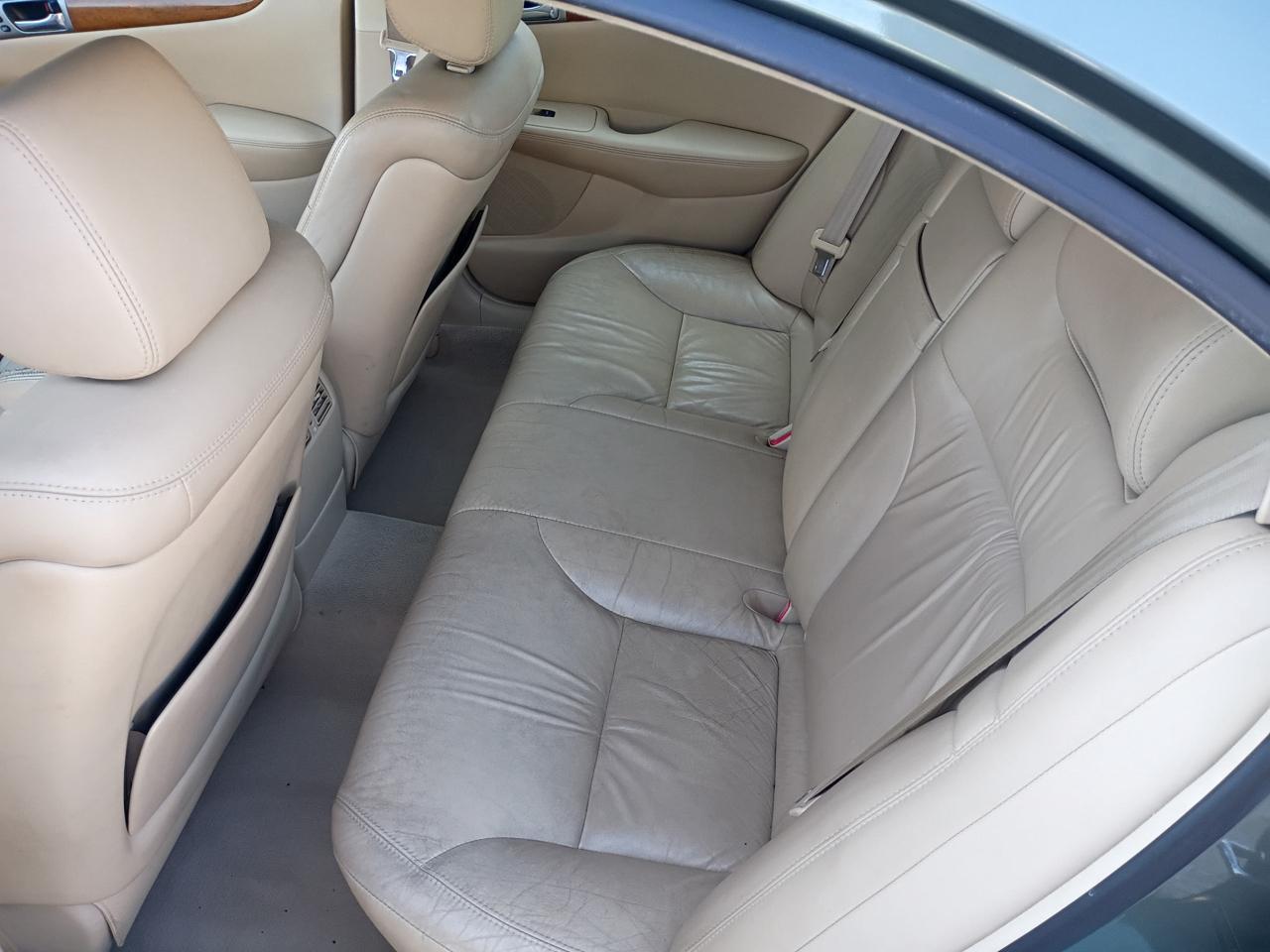 Lexus ES 330 Sedan 2005