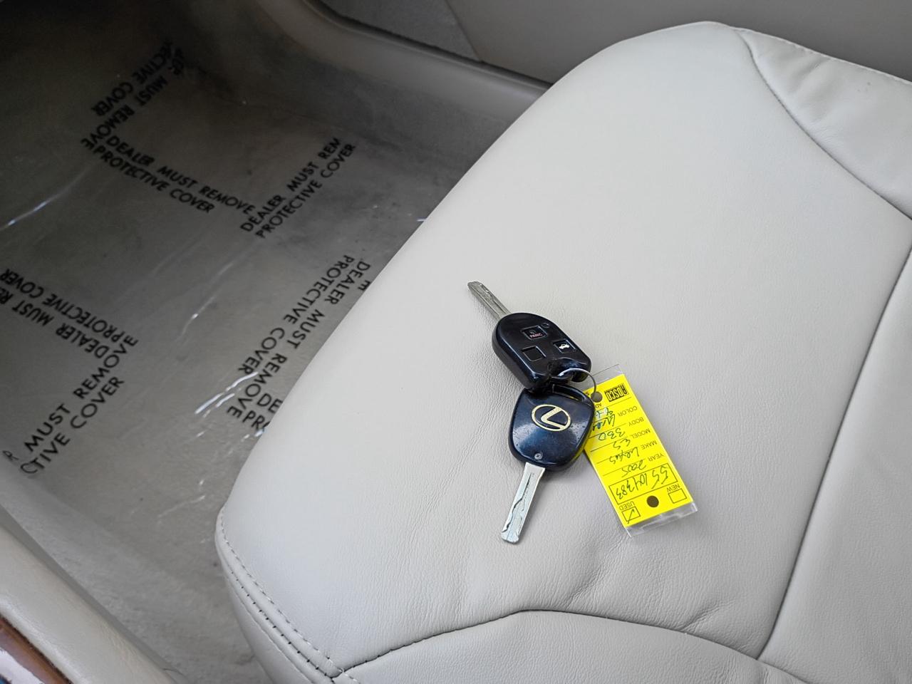 Lexus ES 330 Sedan 2005