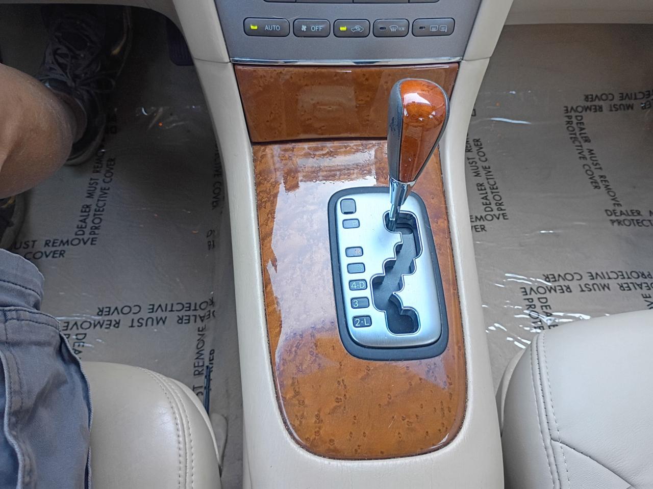 Lexus ES 330 Sedan 2005