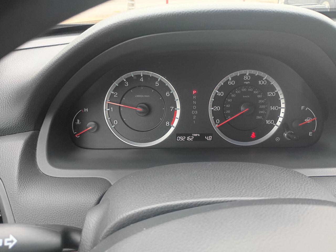 Honda Accord EX Sedan AT 2011
