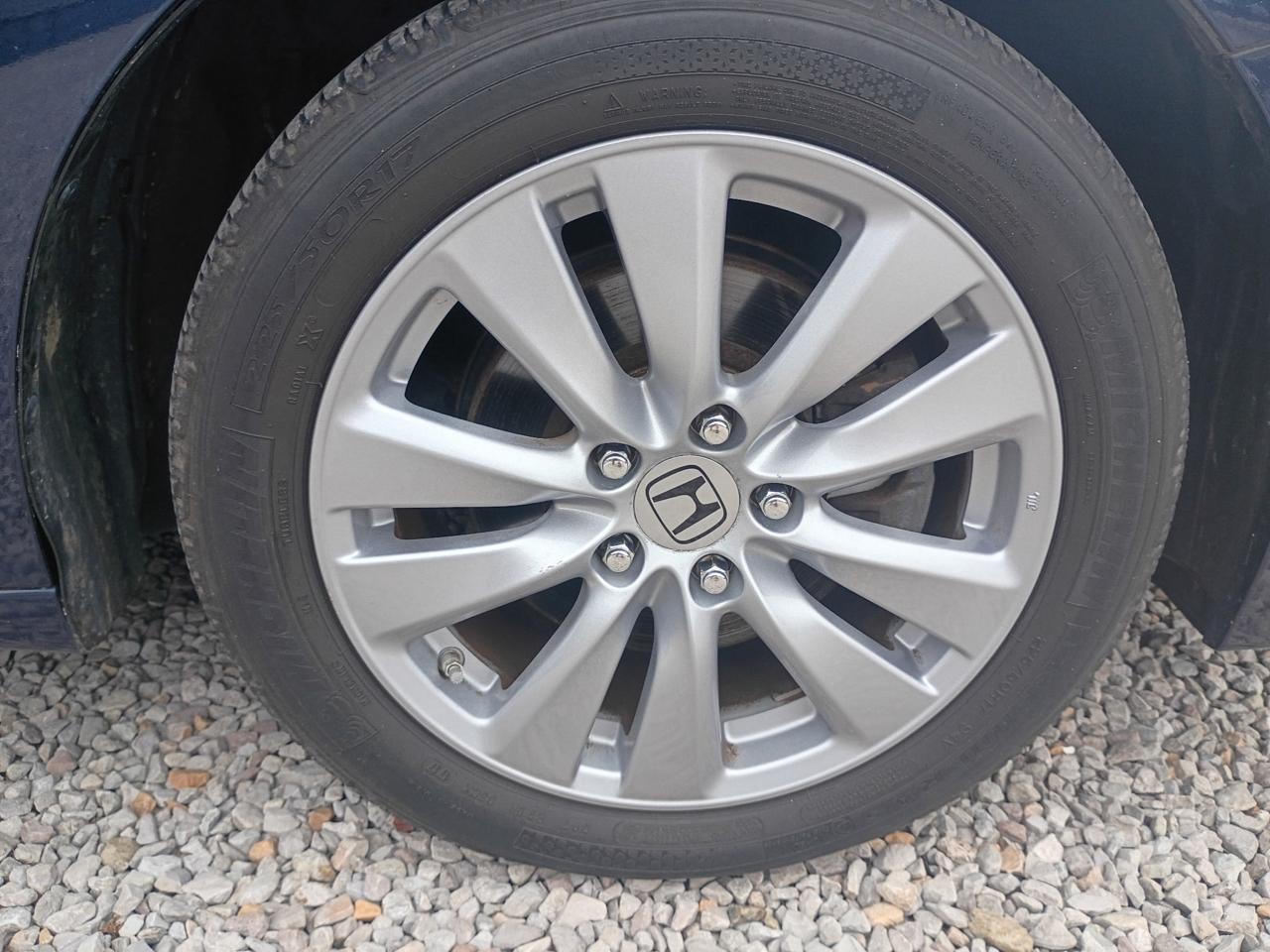 Honda Accord EX Sedan AT 2011