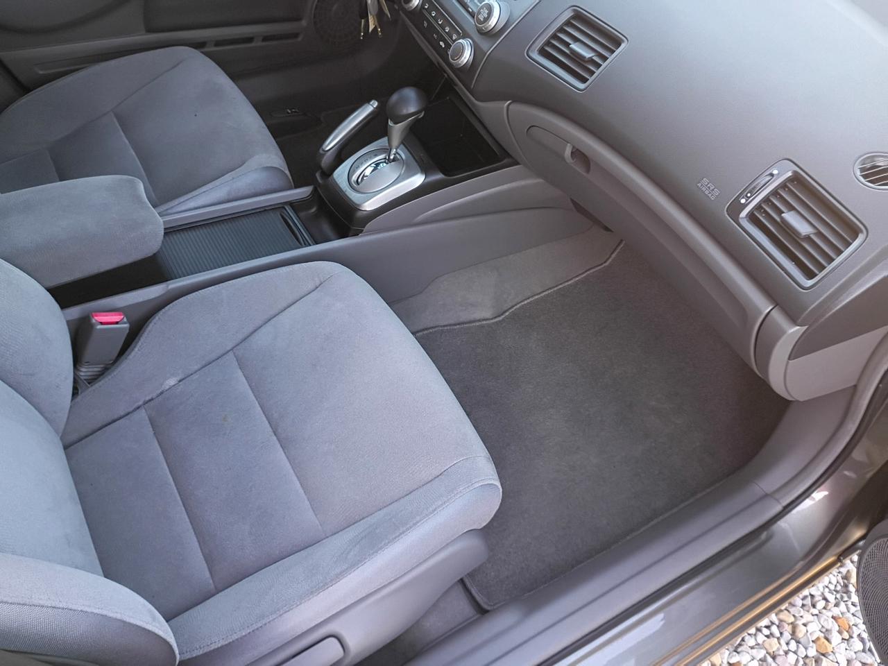 Honda Civic LX Sedan AT 2008