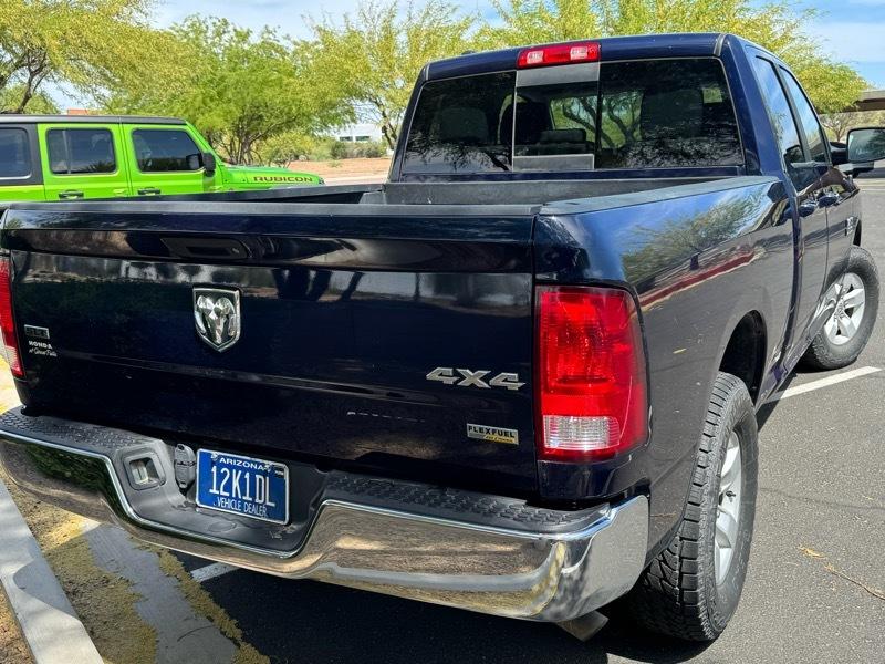 RAM 1500 SLT Quad Cab 4WD 2017