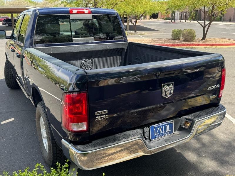 RAM 1500 SLT Quad Cab 4WD 2017