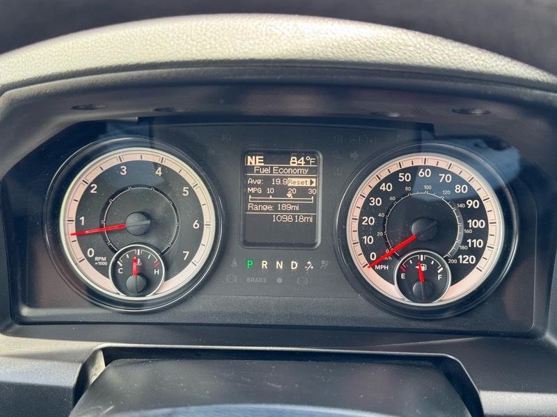 RAM 1500 SLT Quad Cab 4WD 2017