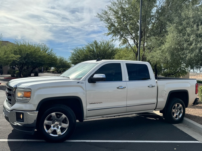 2015 GMC Sierra 1500 SLT Crew Cab Short Box 4WD