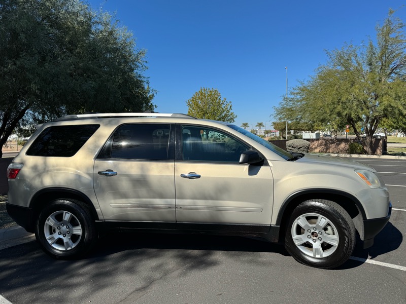 GMC Acadia SLE-2 FWD 2012