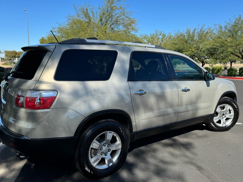 GMC Acadia SLE-2 FWD 2012