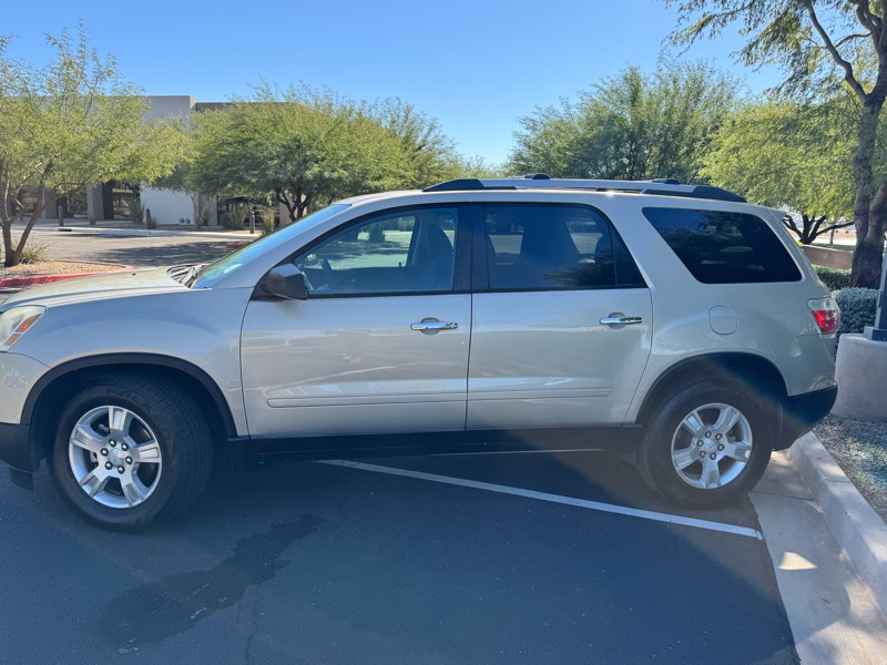 GMC Acadia SLE-2 FWD 2012
