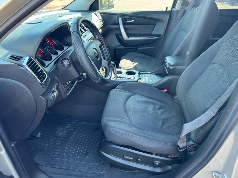 GMC Acadia SLE-2 FWD 2012