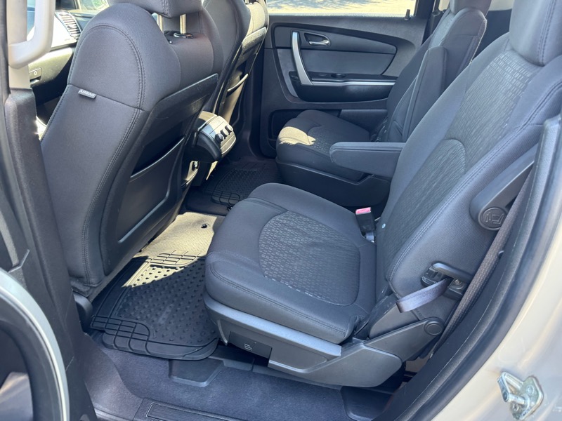 GMC Acadia SLE-2 FWD 2012