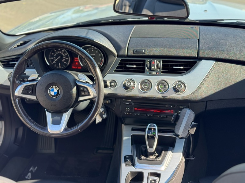 BMW Z4 sDrive35i 2011