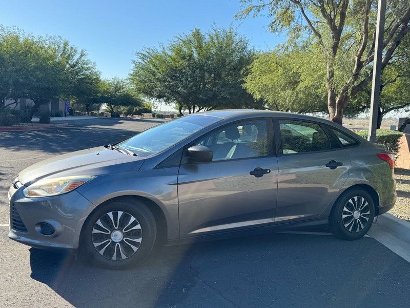 2014 Ford Focus S Sedan
