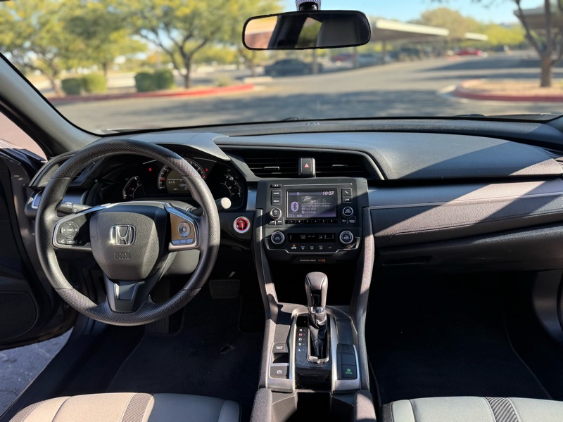 Honda Civic LX-P Coupe CVT 2018