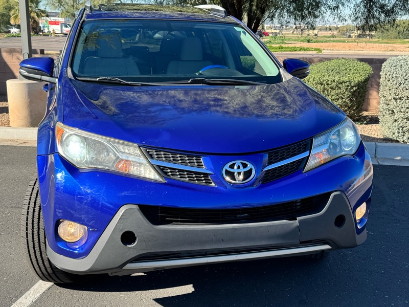 Toyota RAV4 XLE FWD 2015