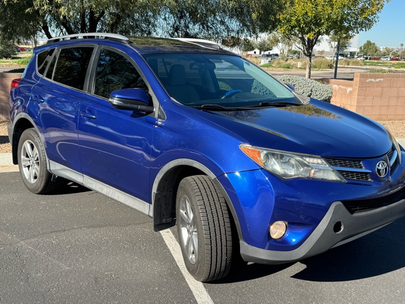 Toyota RAV4 XLE FWD 2015