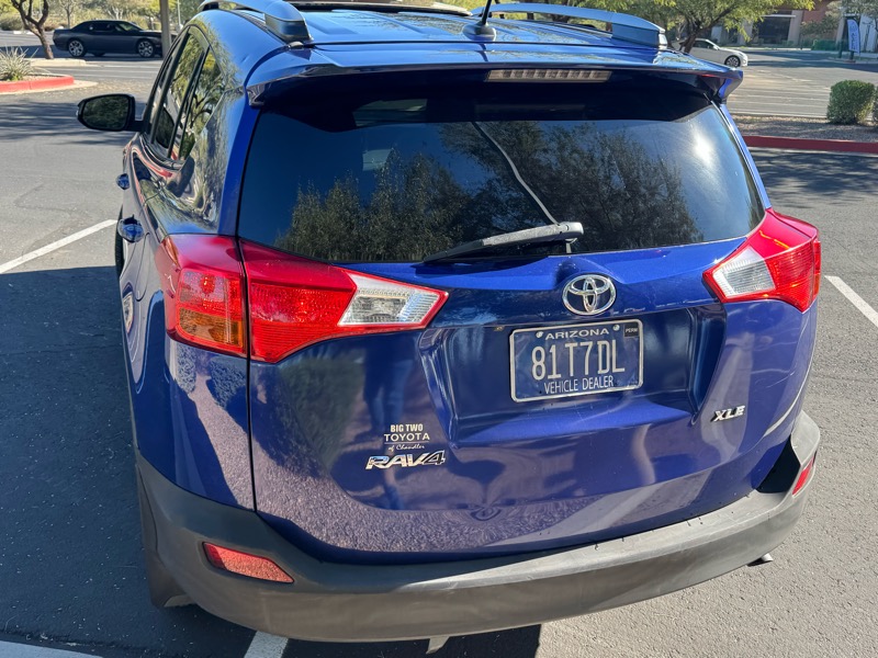 Toyota RAV4 XLE FWD 2015