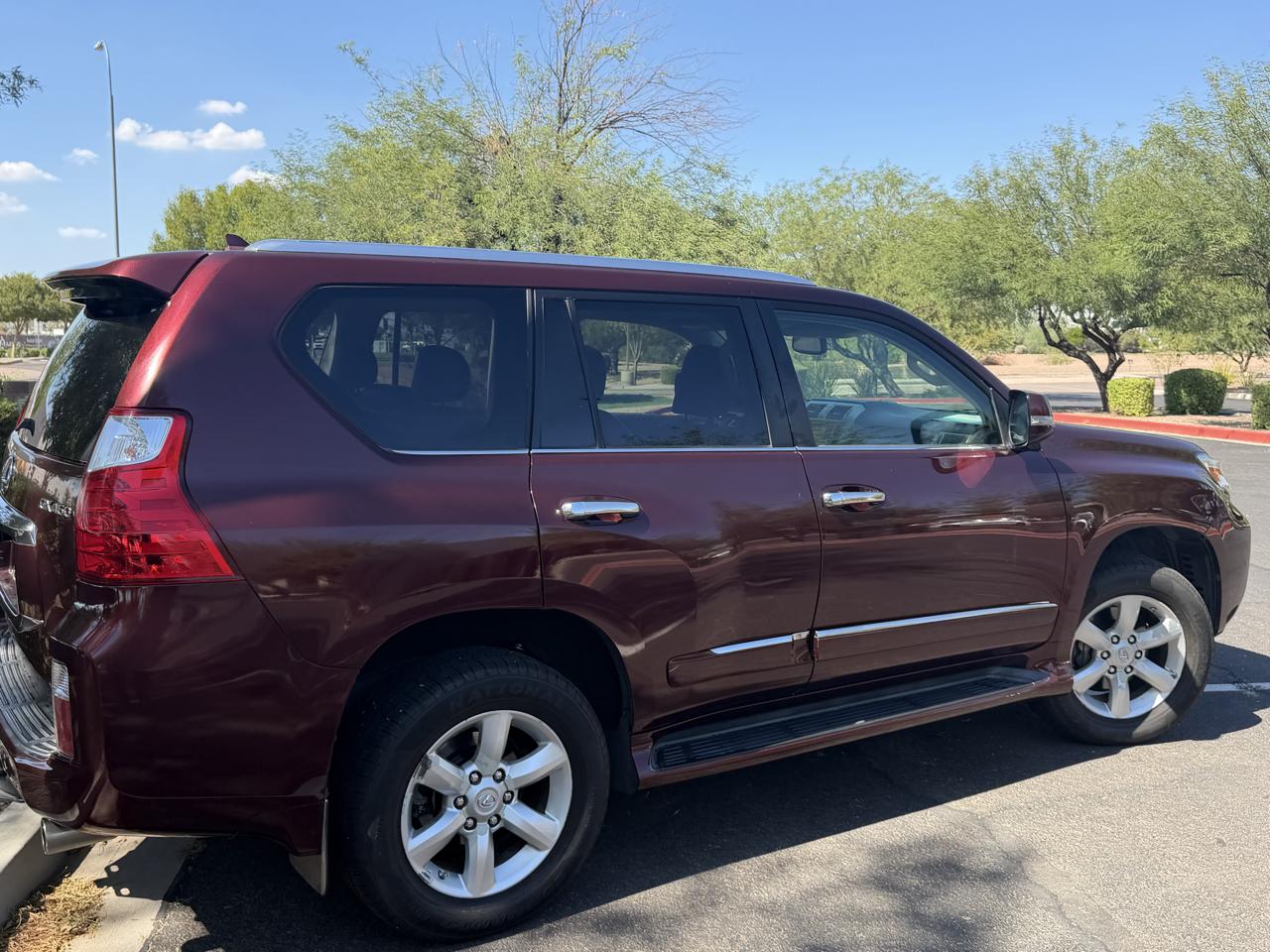 Lexus GX 460 Sport Utility 2012