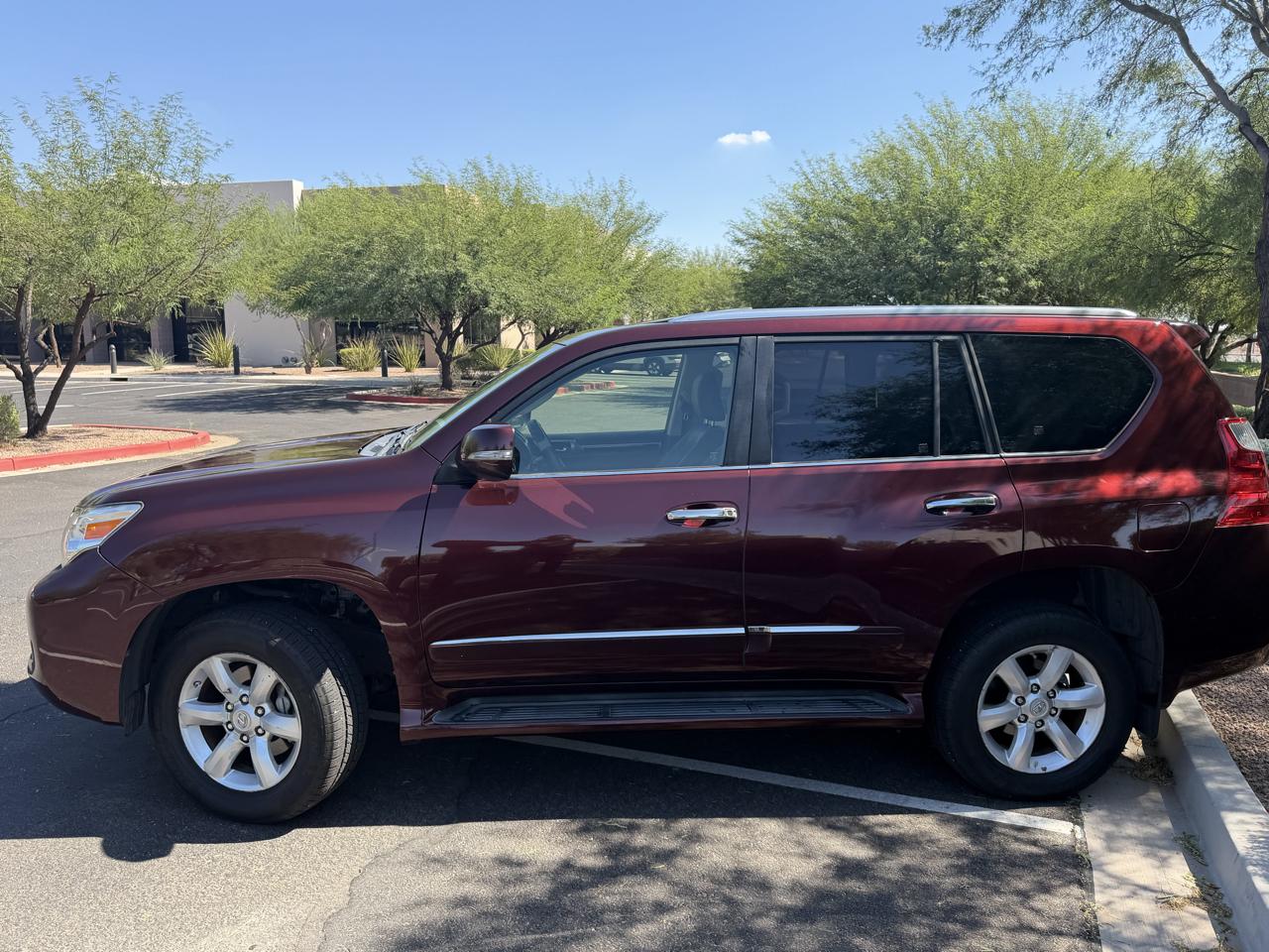 Lexus GX 460 Sport Utility 2012