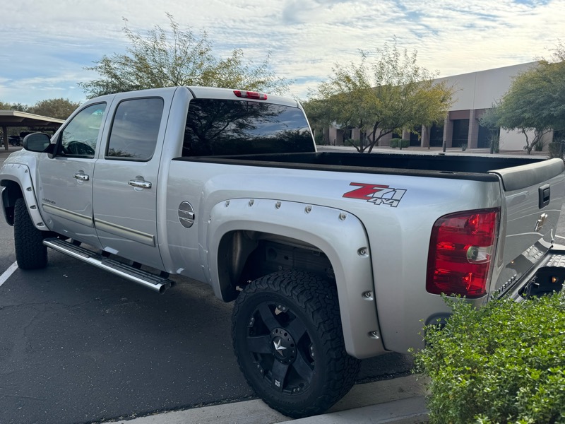 Chevrolet Silverado 2500HD LT Crew Cab 4WD 2010