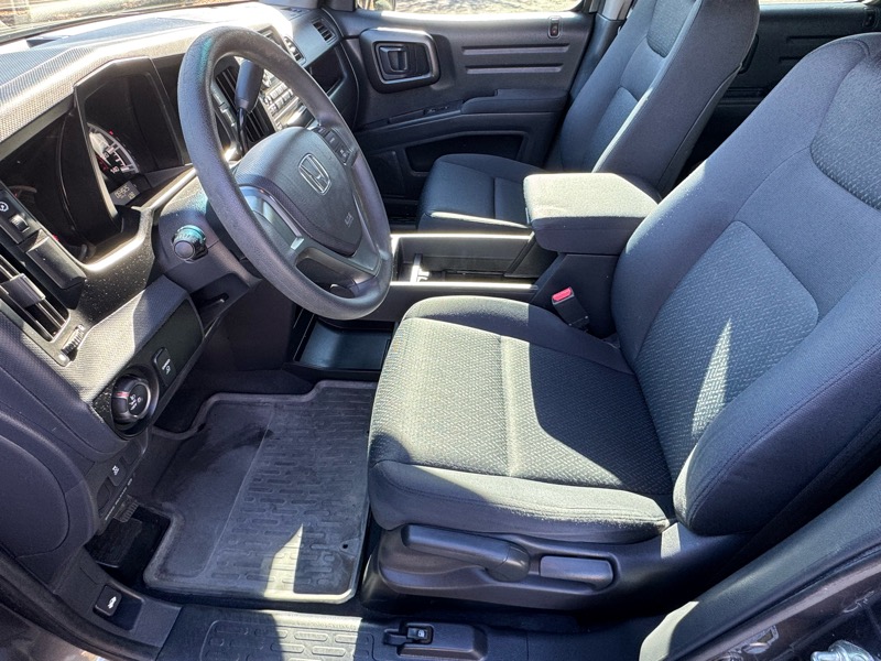 Honda Ridgeline RT 2012