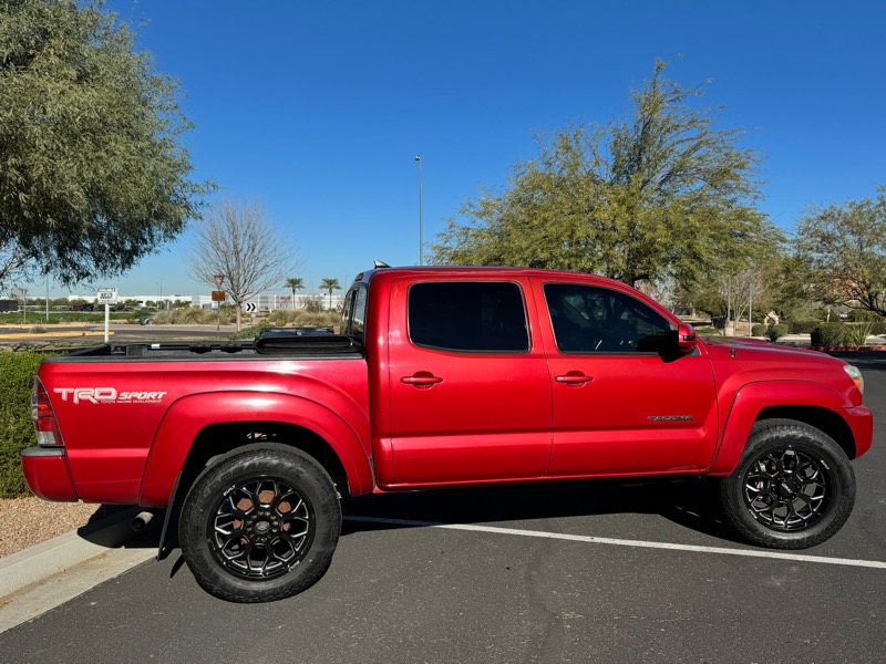 Toyota Tacoma PreRunner Double Cab V6 2WD 2014