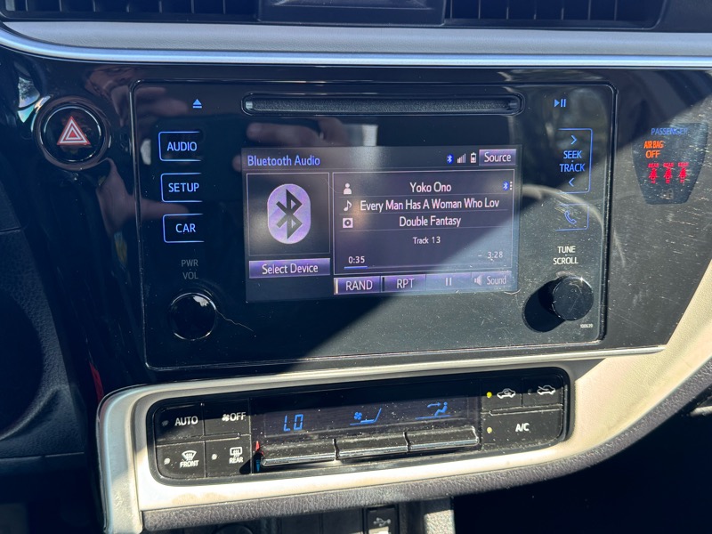 Toyota Corolla LE 2018