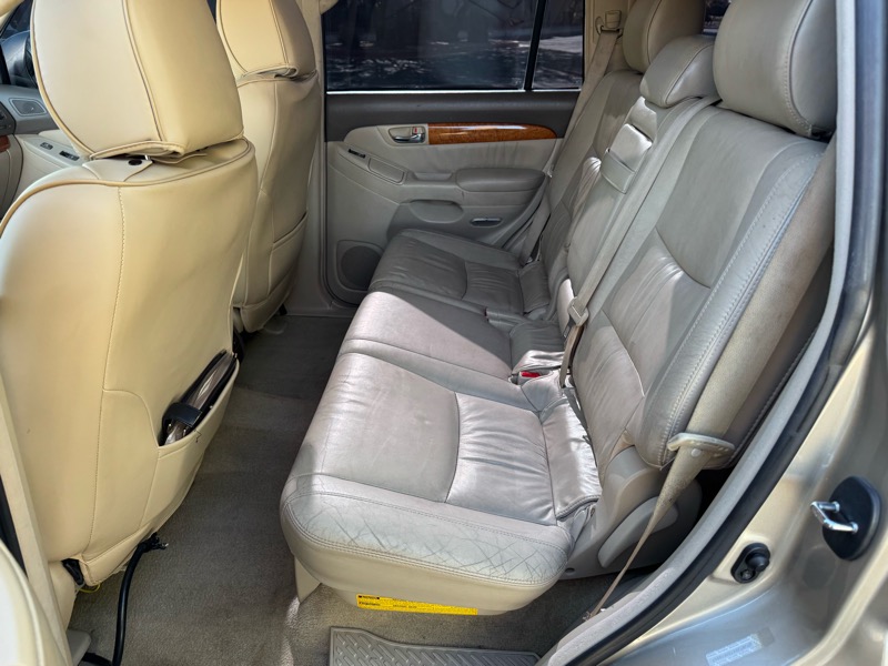 Lexus GX 470 Sport Utility 2005