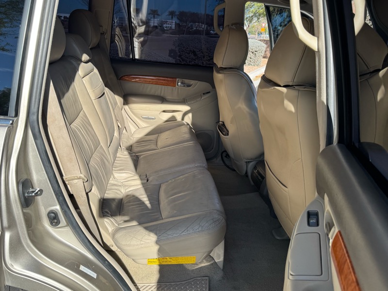 Lexus GX 470 Sport Utility 2005