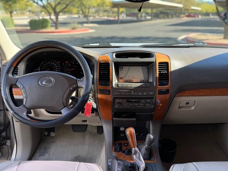 Lexus GX 470 Sport Utility 2005