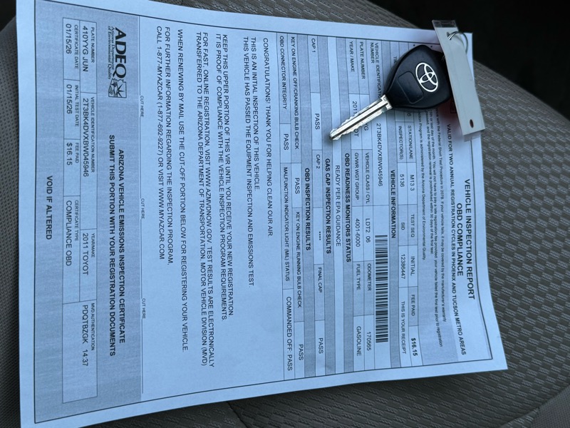 Toyota RAV4 Base V6 4WD 2011