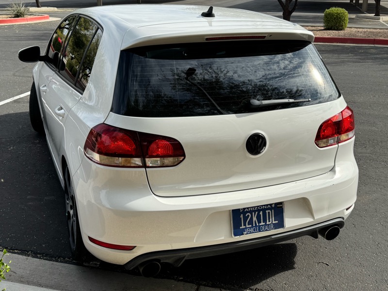 Volkswagen GTI Base 4D Hatchback 2013