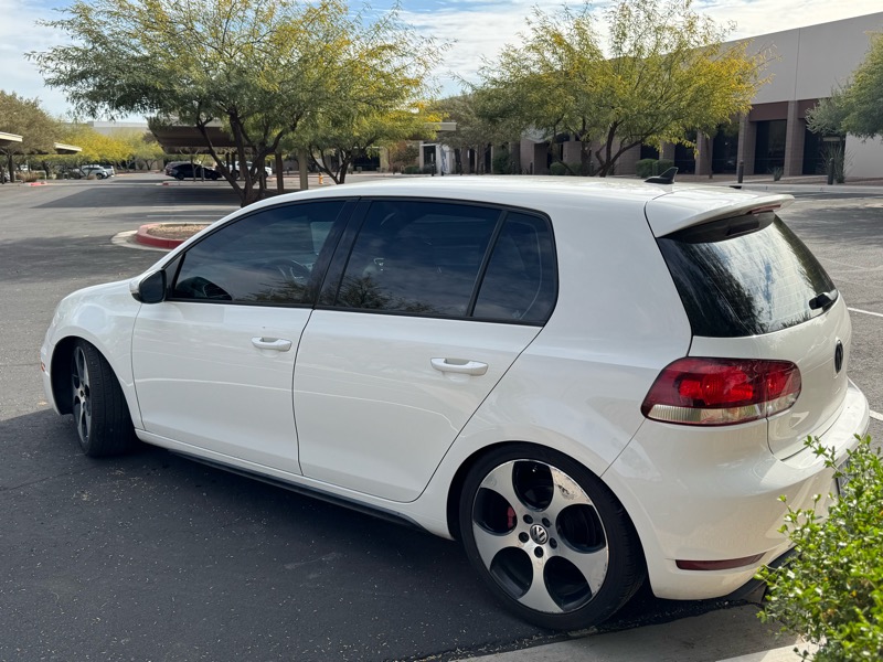Volkswagen GTI Base 4D Hatchback 2013